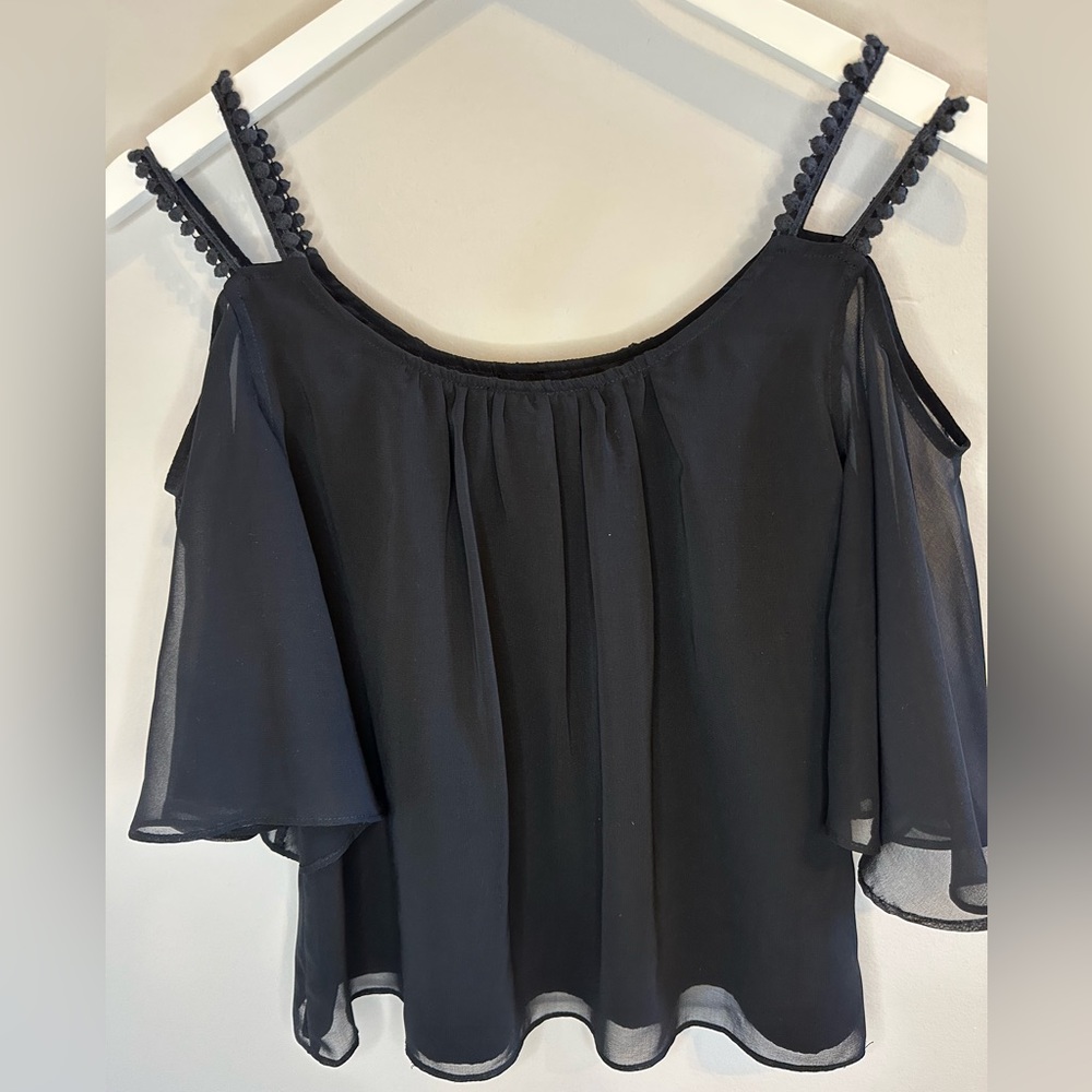 Women’s XS Off the Shoulder Black Top